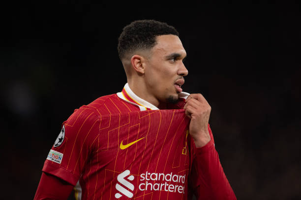 Real Madrid Hoàn Tất Thương Vụ Trent Alexander-Arnold